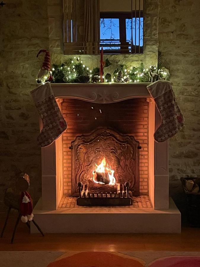 Uniquely Private Holiday Villa In The Charente Puyreaux Екстериор снимка