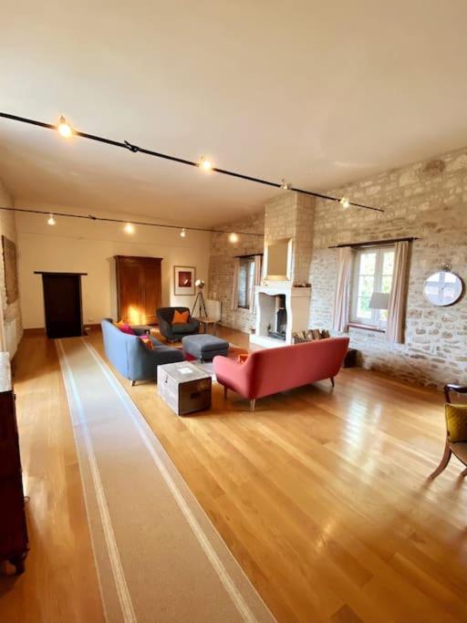 Uniquely Private Holiday Villa In The Charente Puyreaux Екстериор снимка