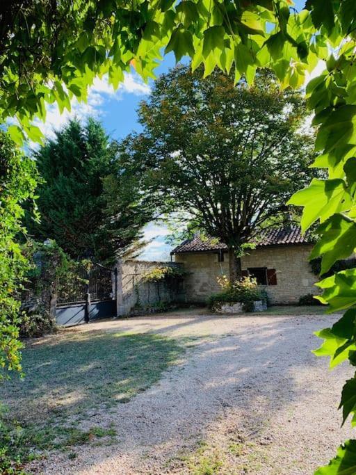 Uniquely Private Holiday Villa In The Charente Puyreaux Екстериор снимка